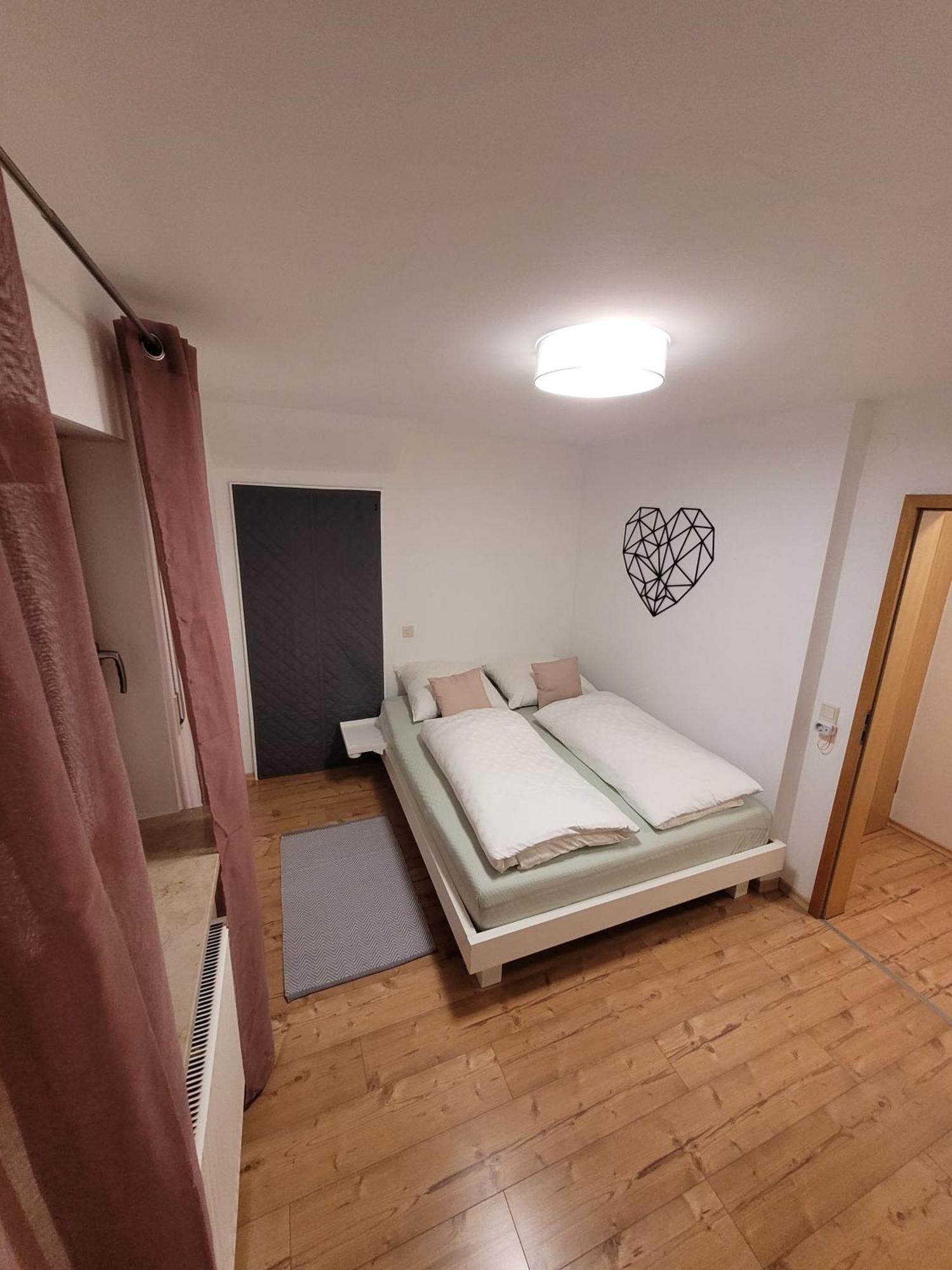Fewo - Klein Aber Fein, 1-3 Personen, Souterrain Rodental Luaran gambar
